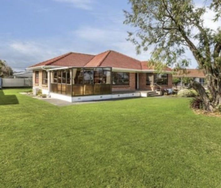 20 Rose Road, Papatoetoe, Auckland - Carousel 1