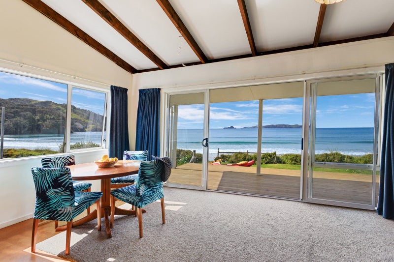12 Marlin Drive, Taupo Bay - Carousel 2