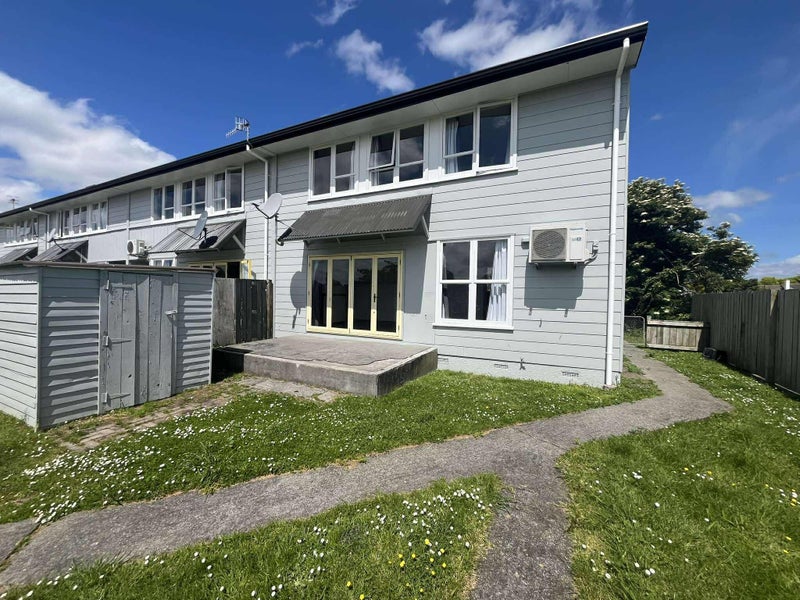 29 Raleigh Street, Awapuni, Palmerston North - Carousel 2