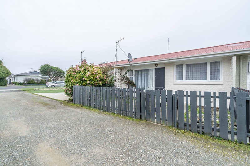 54B Hensley Street, Gladstone, Invercargill - Carousel 1