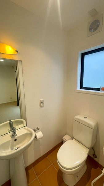 8C MacAulay Street, Eden Terrace, Auckland - Carousel 22