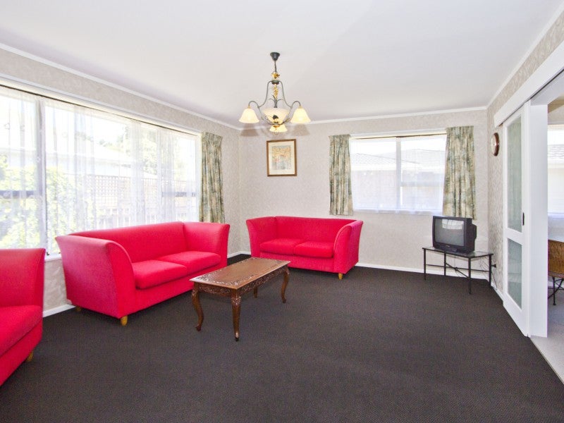A/42 Leighton Avenue, Waiwhetu, Lower Hutt - Carousel 2