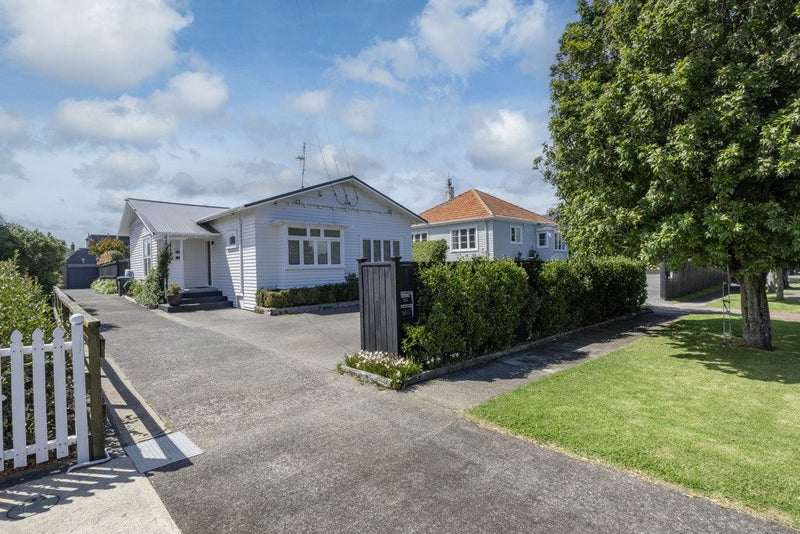 53 Namata Road, One Tree Hill, Auckland - Carousel 2