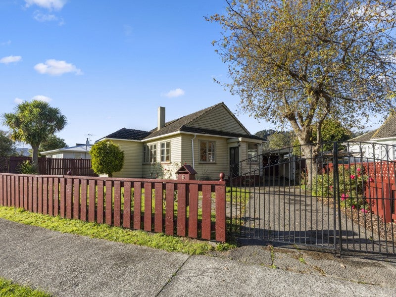 6 Biddle Crescent, Taita, Lower Hutt - Carousel 18