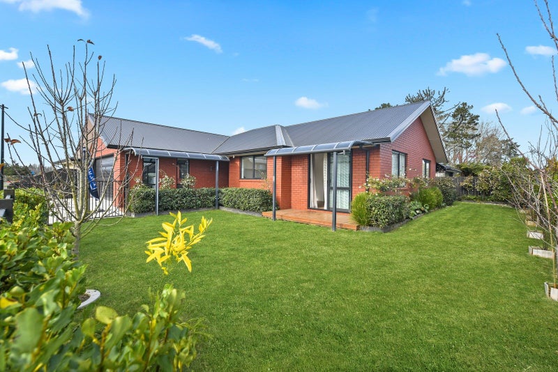 2 Marjoriefield Mews, Fitzroy, Hamilton - Carousel 2