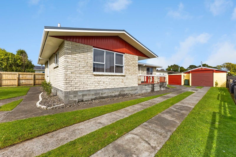 13 Lantana Avenue, Bell Block, New Plymouth - Carousel 1
