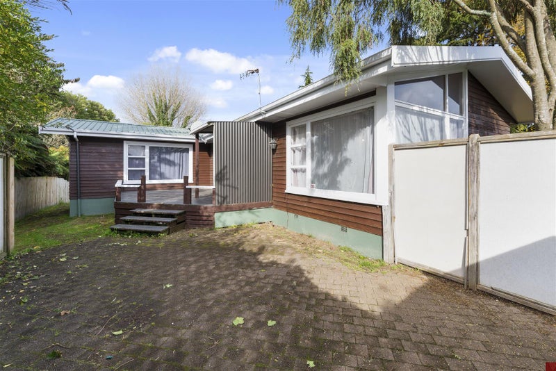 14 Michael Place, Mangakakahi, Rotorua - Carousel 1