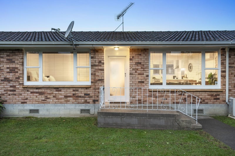 4/20 Cornwall Park Avenue, Epsom, Auckland - Carousel 2