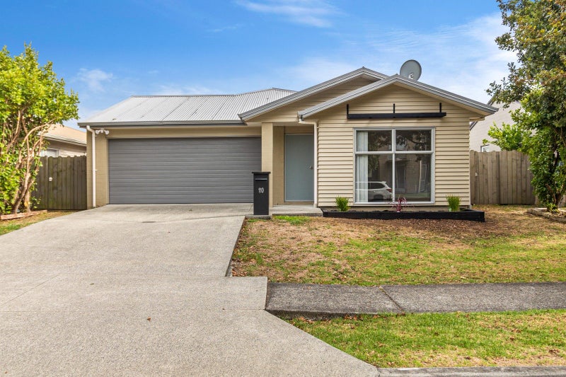 110 Popokatea Drive, Takanini, Auckland - Carousel 1