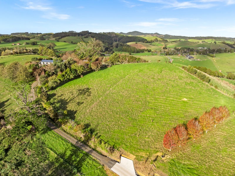 2 Whareora Road, Kensington, Whangarei - Carousel 2