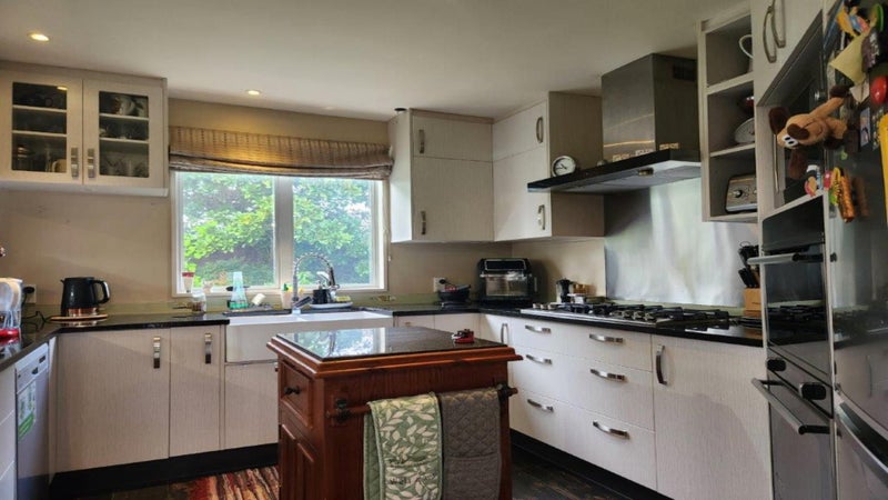 15 Tullamore Place, Casebrook, Christchurch - Carousel 2