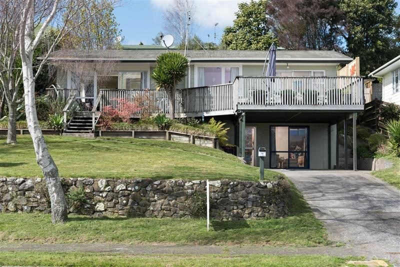 16 Laurence Street, Gate Pa, Tauranga - Carousel 1
