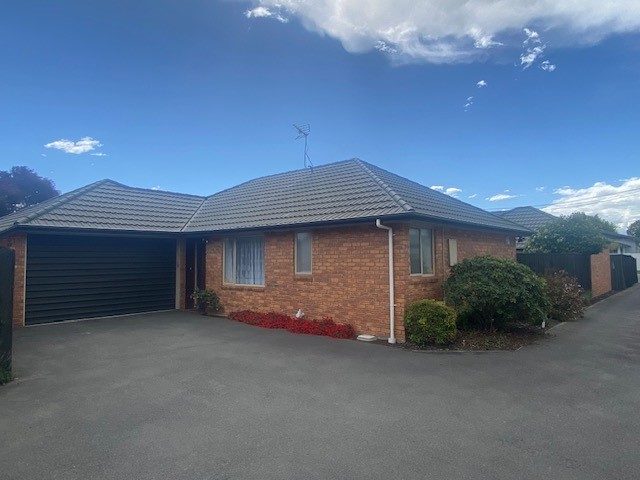 60A Winton Street, St Albans, Christchurch - Carousel 1