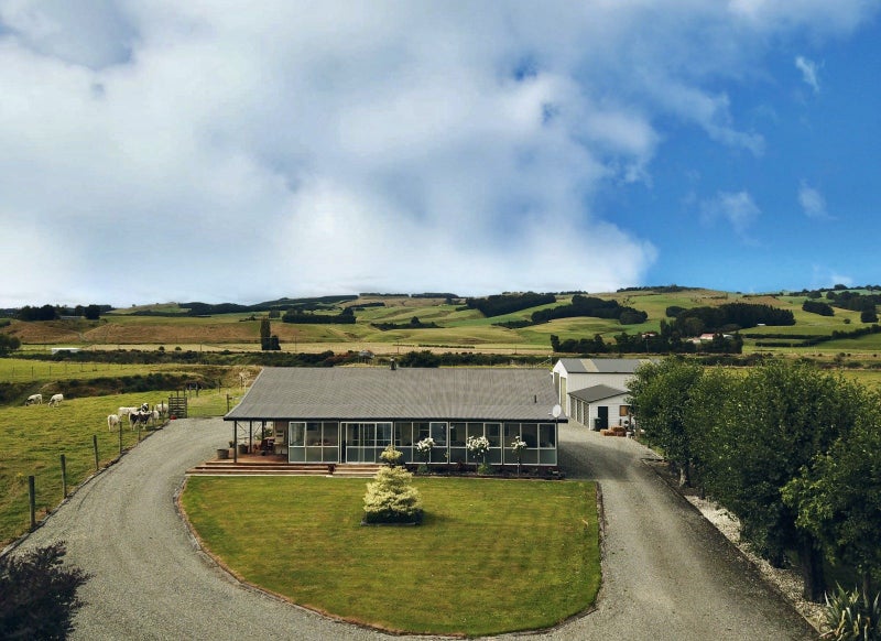 35 Pioneer Highway, Mataura, Gore - Carousel 2