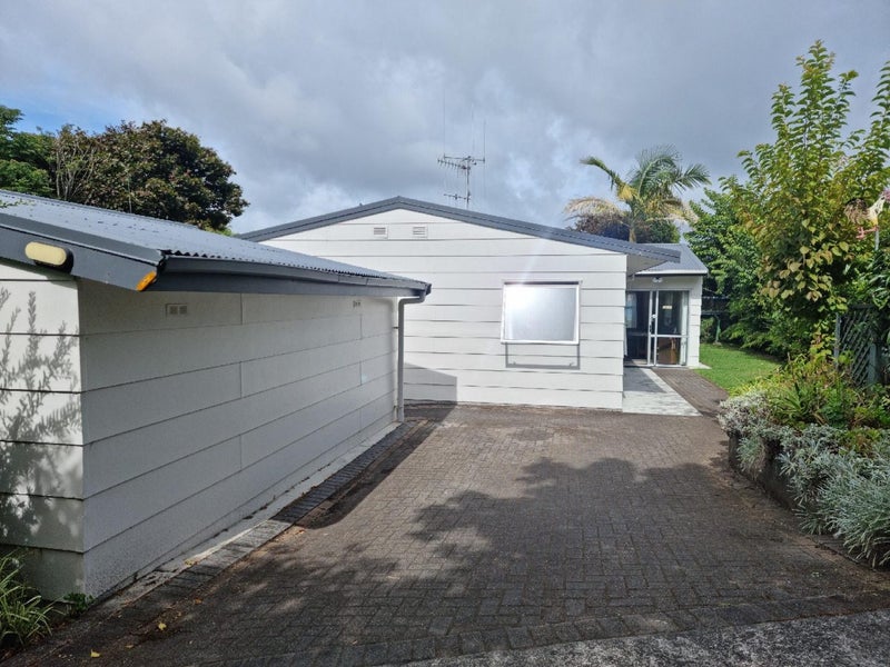 15 Pokapu Place, Bethlehem, Tauranga - Carousel 2