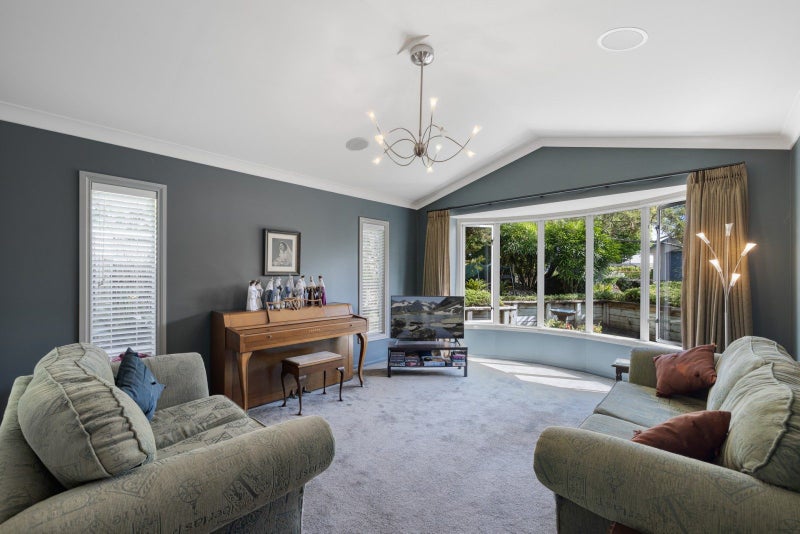 12 Jarrah Park Drive, Pyes Pa, Tauranga - Carousel 2