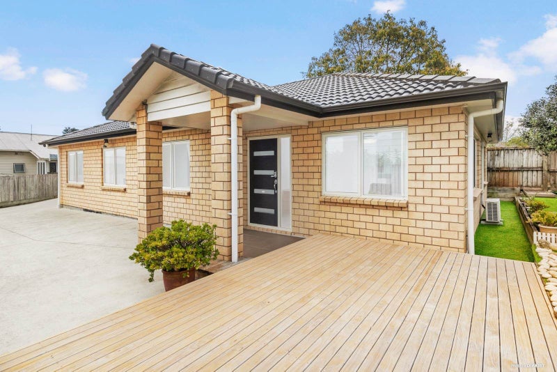 75A Hastie Avenue, Mangere Bridge, Auckland - Carousel 2