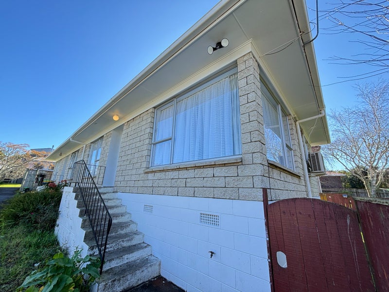 2/28 Imogene Way, Half Moon Bay, Auckland - Carousel 2