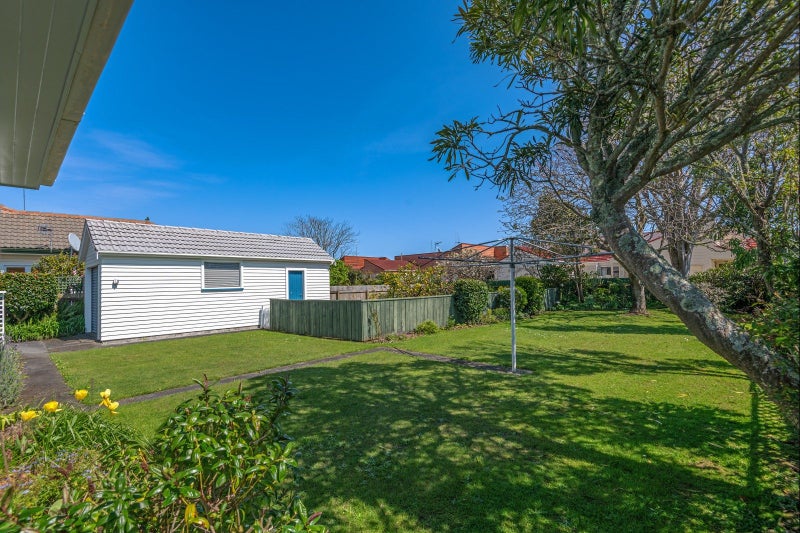 8 Moana Street, Hokowhitu, Palmerston North - Carousel 12