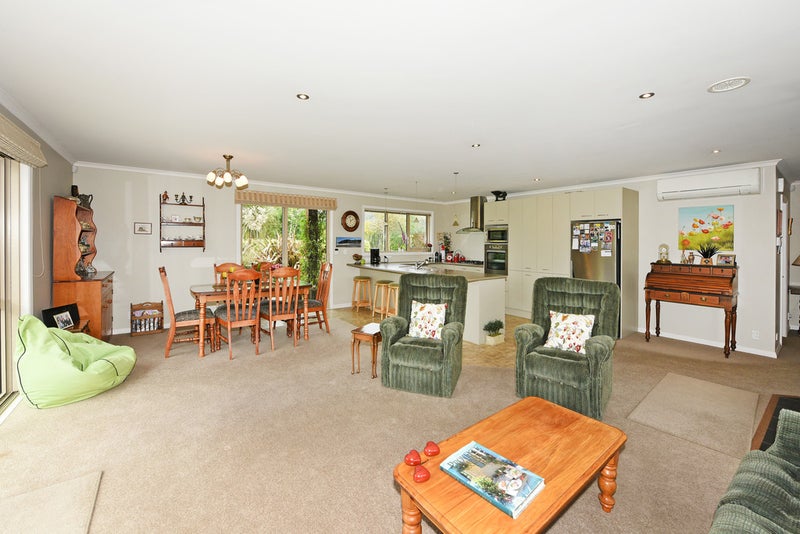 101 Parkes Line Road, Maymorn, Upper Hutt - Carousel 26