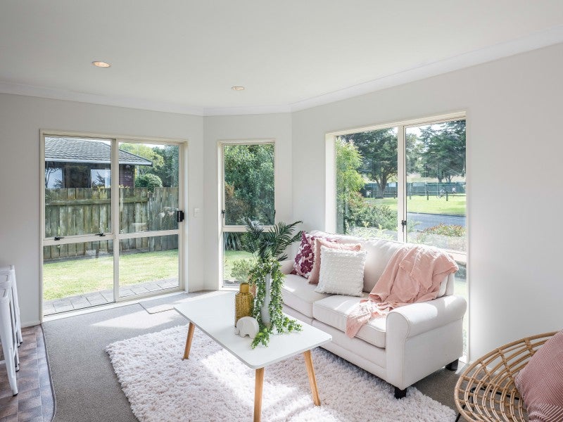 73 Park Avenue, Waikanae - Carousel 2