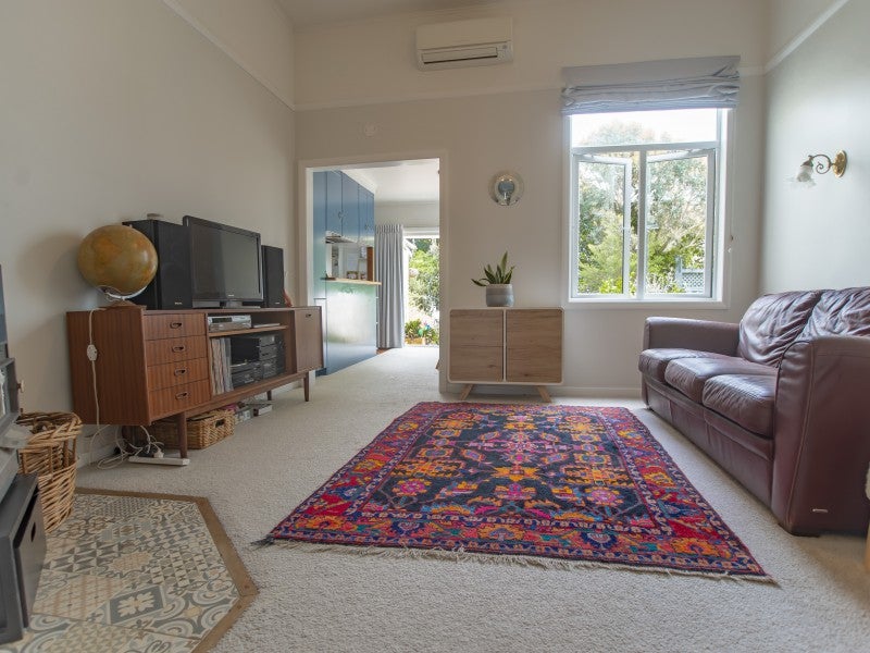 56 Stanley Street, Berhampore, Wellington - Carousel 2