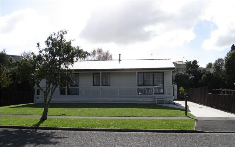 20 Kowhai Street, Hamilton Lake, Hamilton - Carousel 1