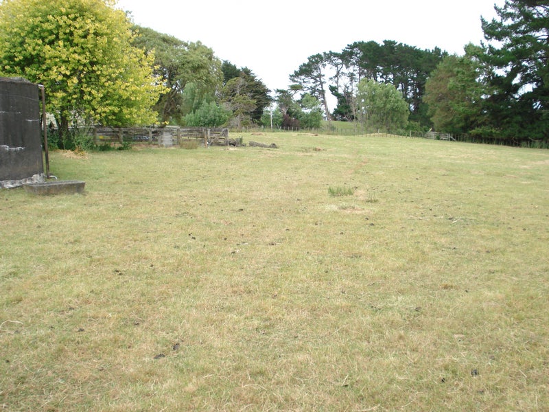 2 Arapata Road, Waituna West, Feilding - Carousel 12