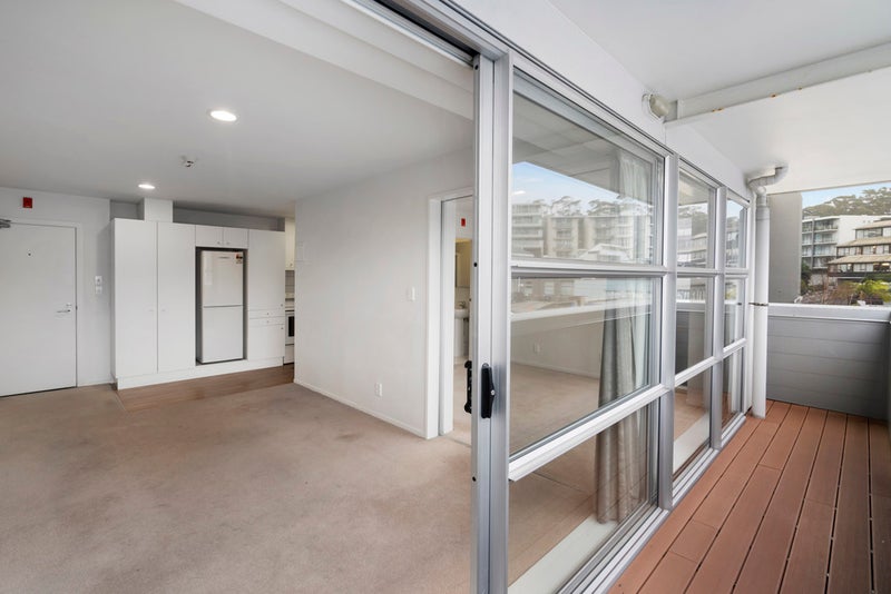21/8 Clayton Street, Newmarket, Auckland - Carousel 2