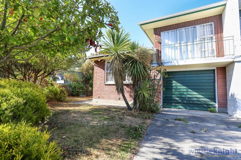 2/19 Hilldale Place, Hillsborough, Christchurch - Carousel 1