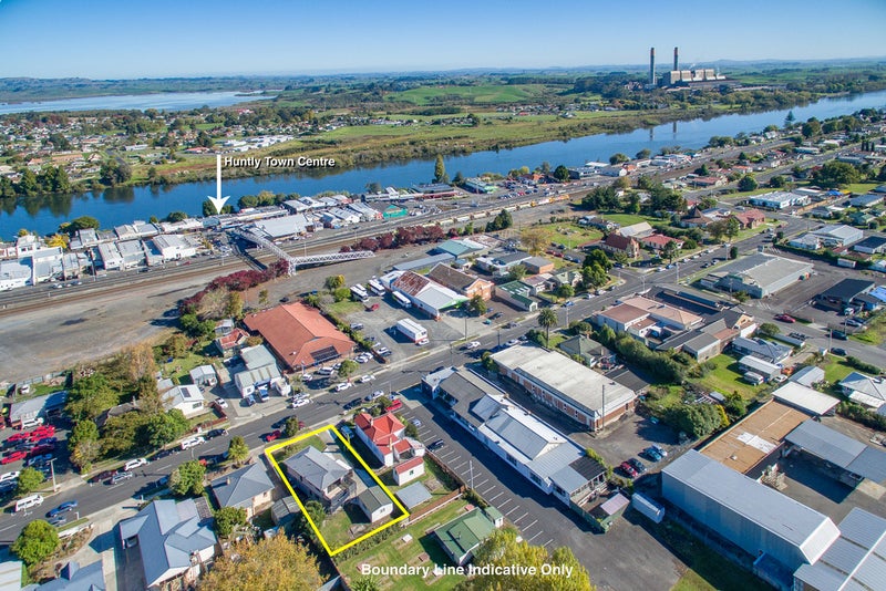 38 William Street, Huntly - Carousel 16