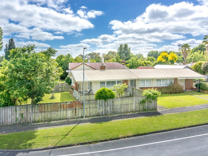 29 Rimu Street, Maeroa, Hamilton - Carousel 1