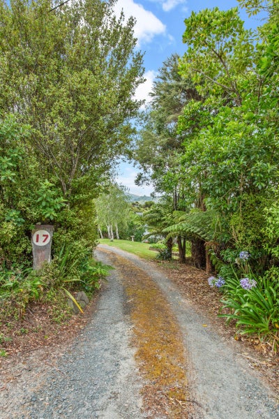 17 Welsh Hills Road, Swanson, Auckland - Carousel 2