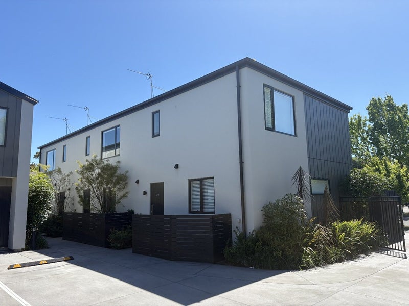 2/306 Worcester Street, Linwood, Christchurch - Carousel 2