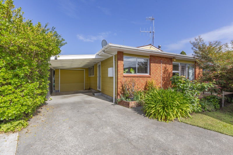 1 Ward Crescent, Marewa, Napier - Carousel 1
