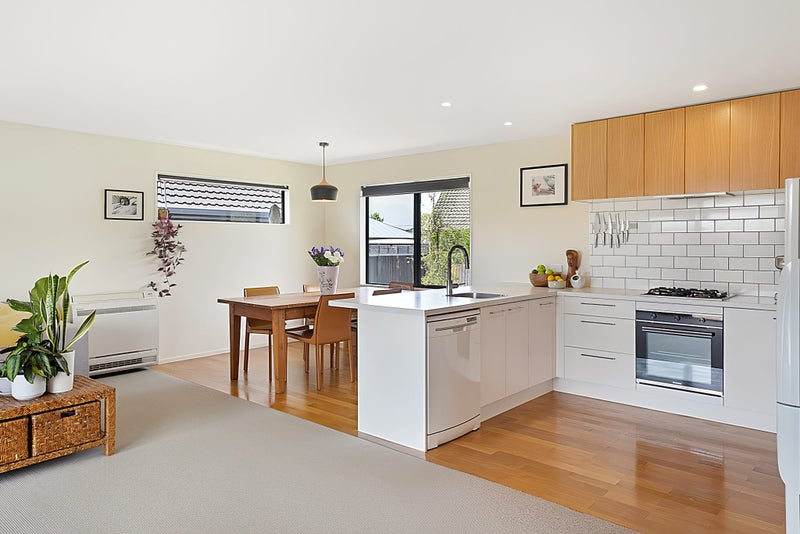 17A Cleland Street, Belfast, Christchurch - Carousel 2