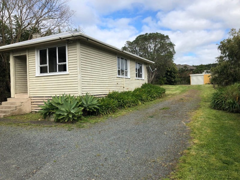 11 Pukemiro Road, Kamo, Whangarei - Carousel 1