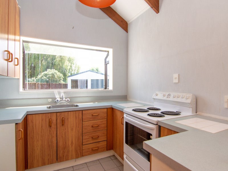 14 Tawa Street, Tokomaru, Palmerston North - Carousel 2