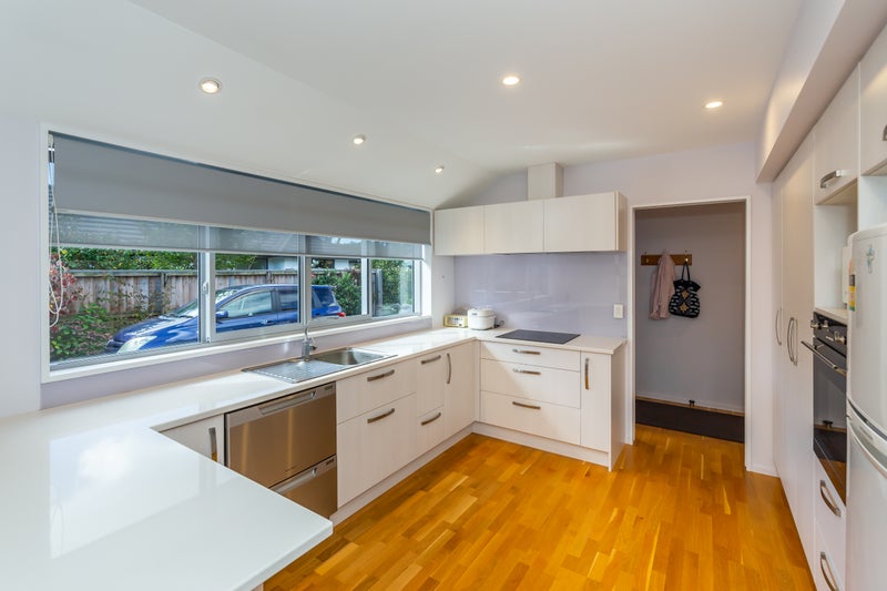 15 Locarno Street, Opawa, Christchurch - Carousel 2