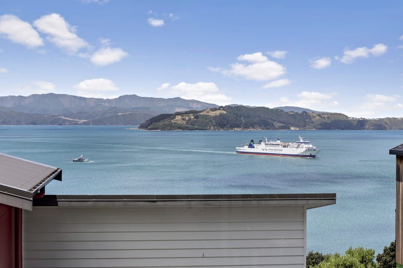 5 Satchell Way, Kaiwharawhara, Wellington - Carousel 2