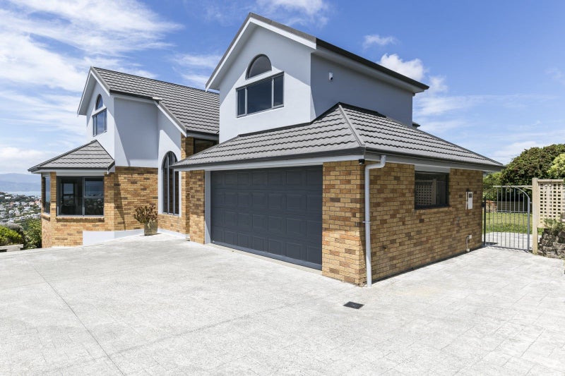 42 Downing Street, Crofton Downs, Wellington - Carousel 2