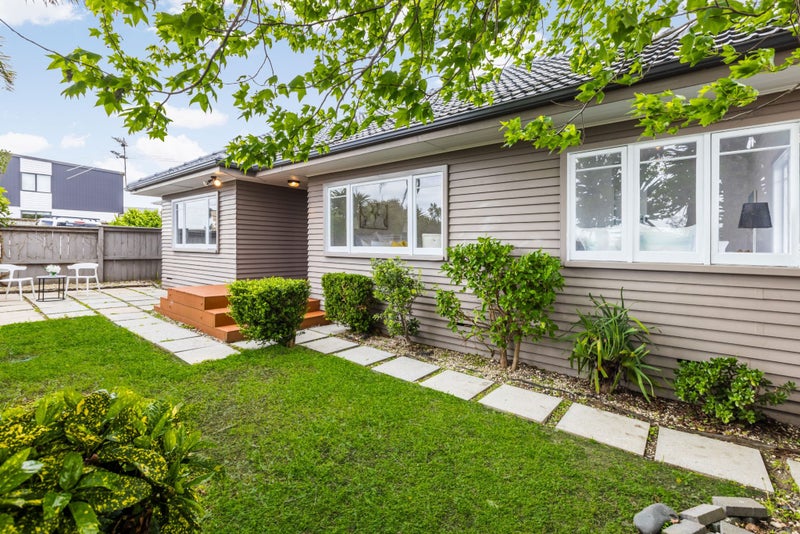 160A Ridge Road, Howick, Auckland - Carousel 1