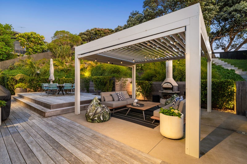 18 Palm Cove, Arkles Bay, Whangaparaoa - Carousel 1