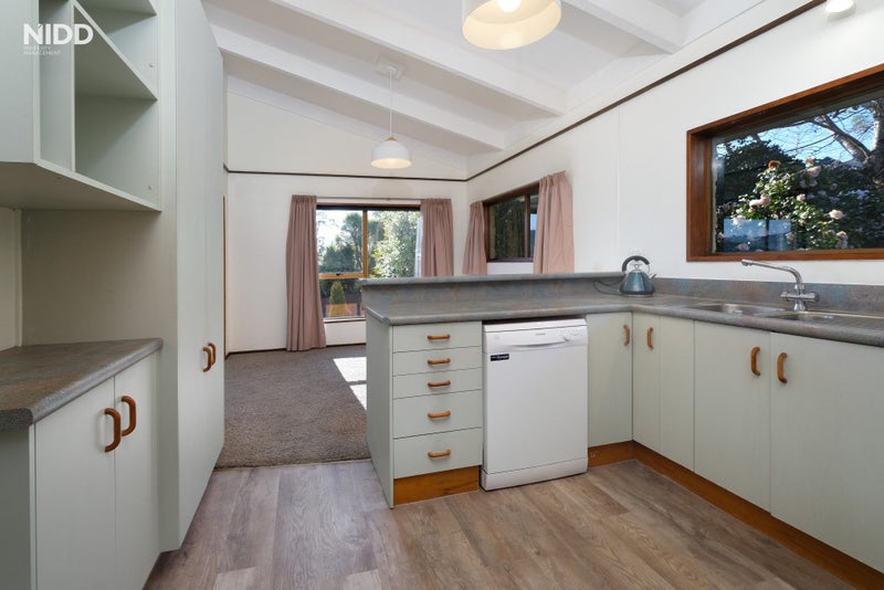 4 Coolock Crescent, Waverley, Dunedin - Carousel 2