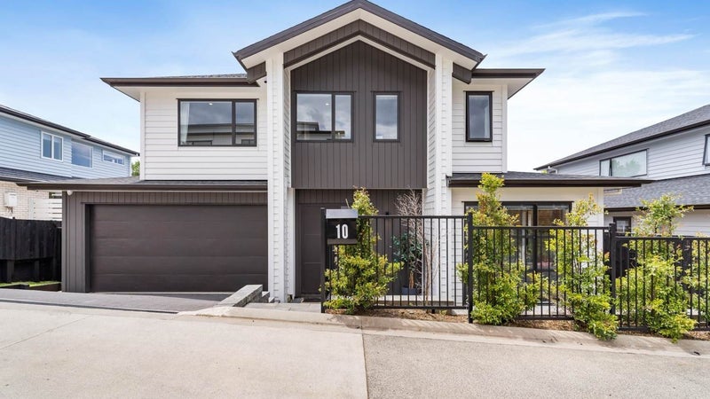 10 Huaota Place, Botany Downs, Auckland - Carousel 1