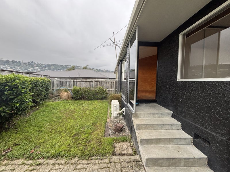 2/47A GREEN STREET, Tahunanui, NELSON - Carousel 1