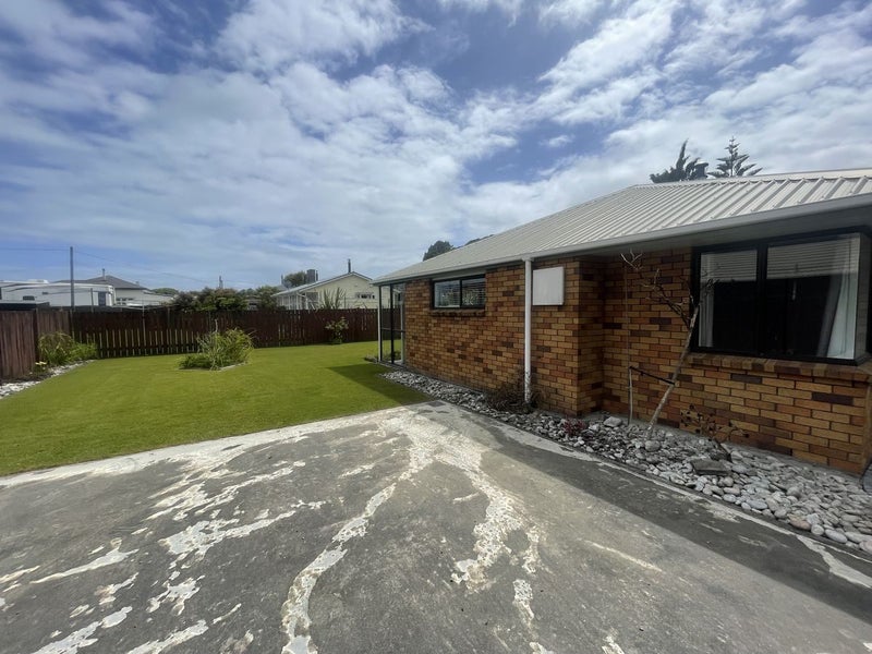 51A Peel Street, Westport, Westport - Carousel 39