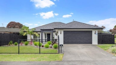 14 Wayne Francis Drive, East Tamaki, Auckland - Carousel 1