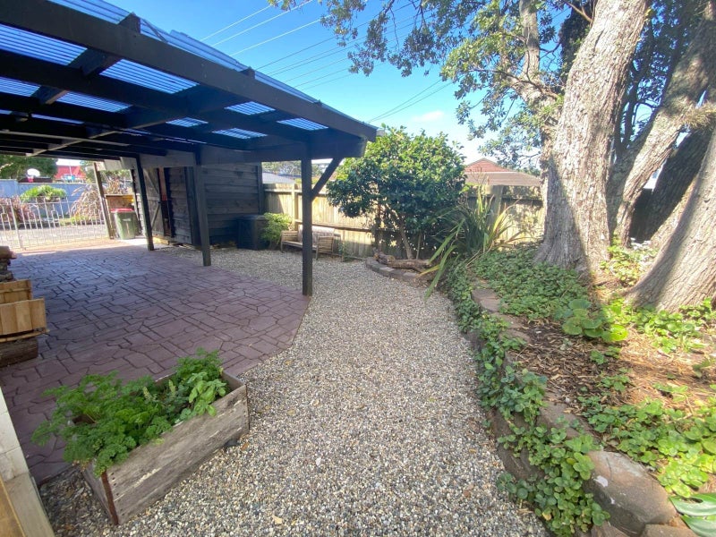 1/25 Inverness Road, Browns Bay, Auckland - Carousel 18