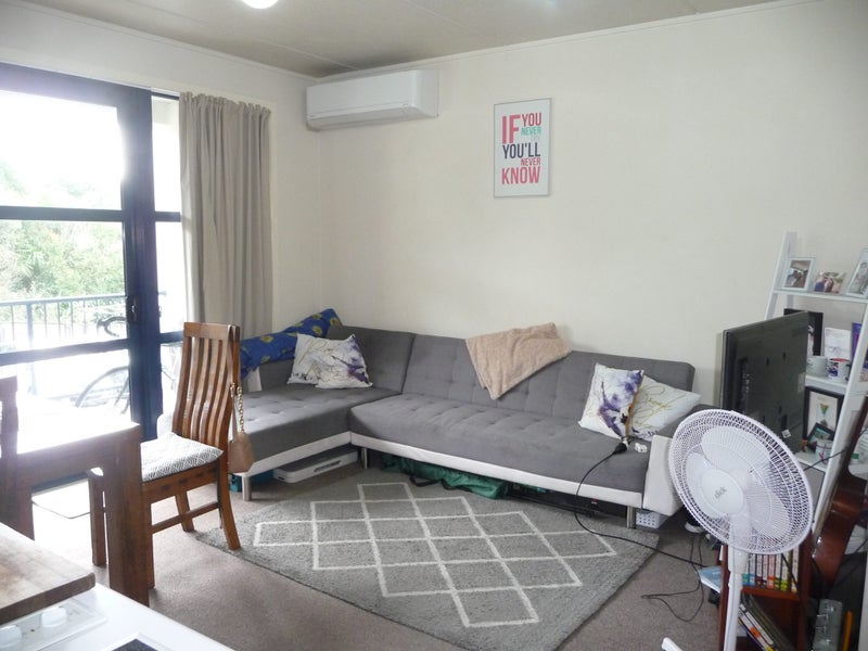 J4/19 Fleet Street, Eden Terrace, Auckland - Carousel 2